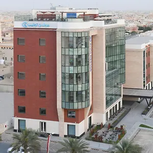 Golden Tulip الرياض